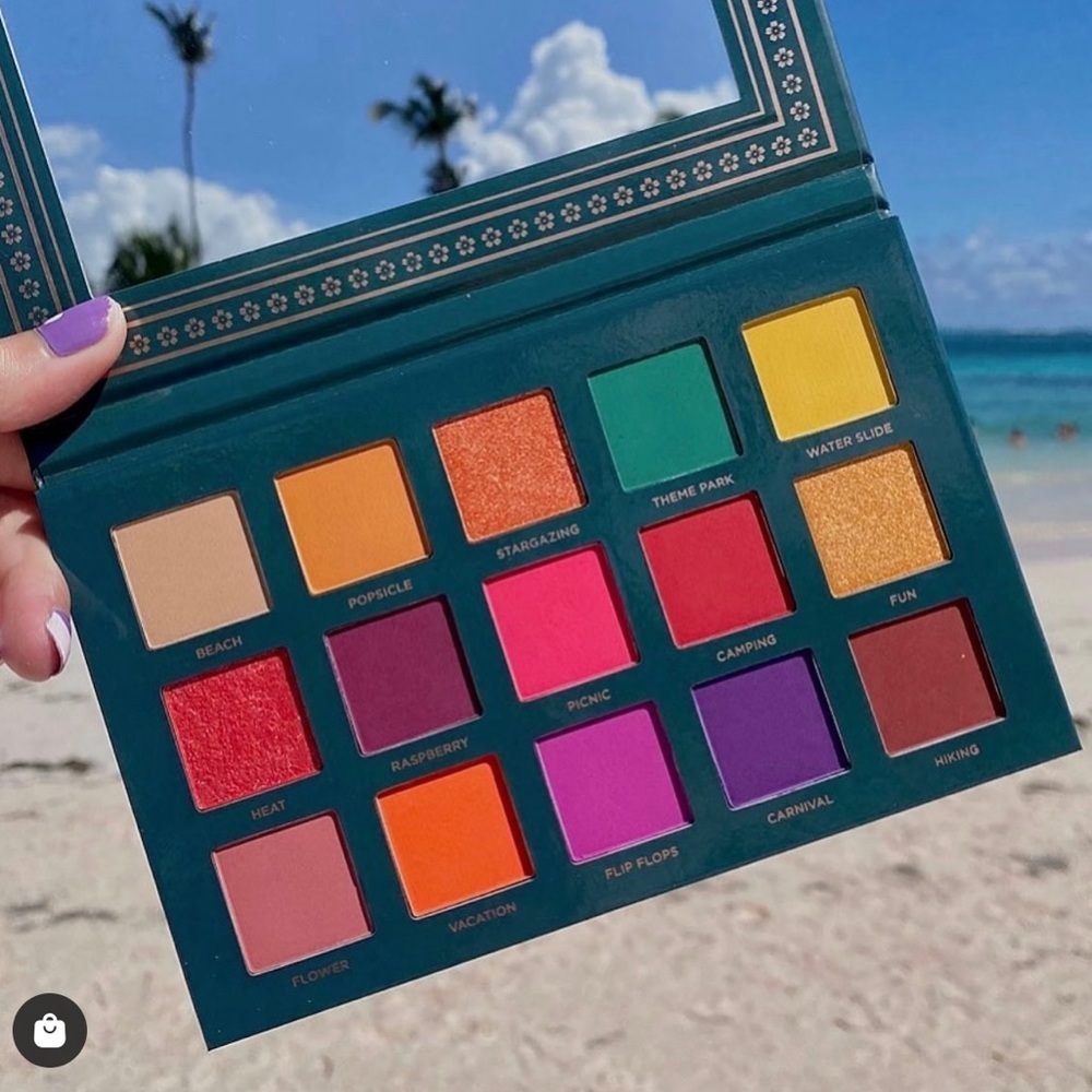 🌈 ACE BEAUTE NOSTALGIA PALETTE